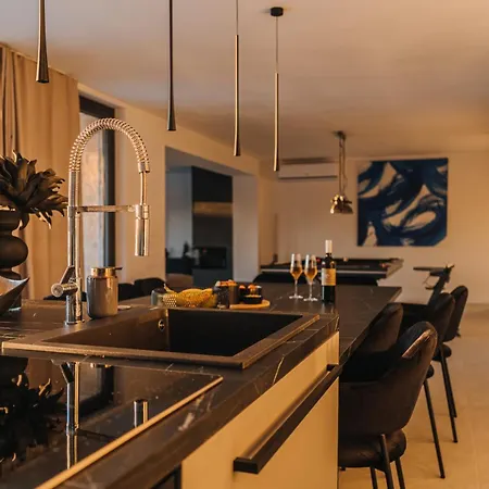 Villa Santa Barbara *