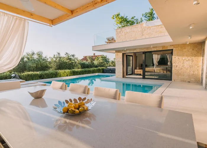 Villa Santa Barbara *